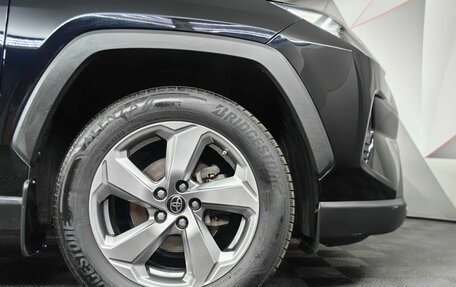 Toyota RAV4, 2021 год, 4 099 000 рублей, 9 фотография