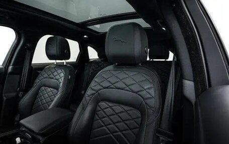 Jaguar F-Pace, 2022 год, 4 100 000 рублей, 10 фотография