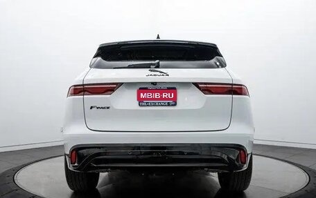 Jaguar F-Pace, 2022 год, 4 100 000 рублей, 7 фотография