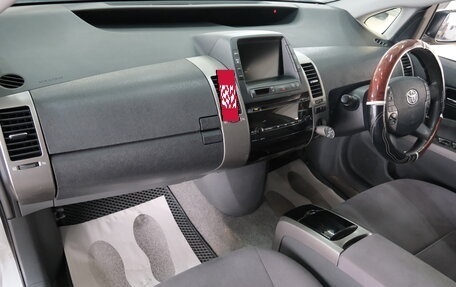 Toyota Prius, 2008 год, 829 000 рублей, 20 фотография