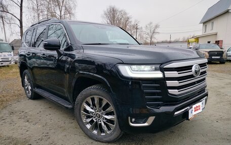 Toyota Land Cruiser, 2024 год, 13 250 000 рублей, 3 фотография