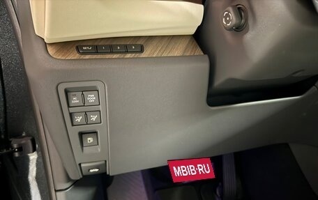 Lexus LM, 2025 год, 19 590 000 рублей, 33 фотография