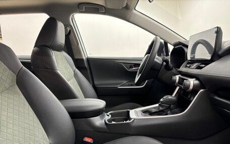 Toyota RAV4, 2025 год, 4 550 000 рублей, 12 фотография