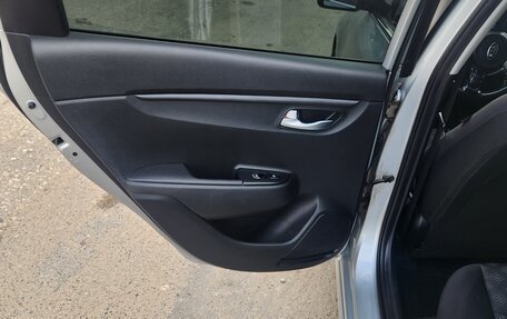 KIA Rio IV, 2017 год, 1 200 000 рублей, 7 фотография