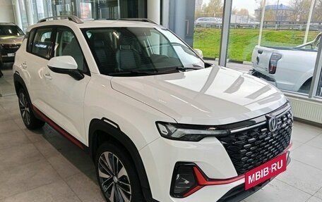 Changan CS35 Plus, 2024 год, 1 710 000 рублей, 2 фотография