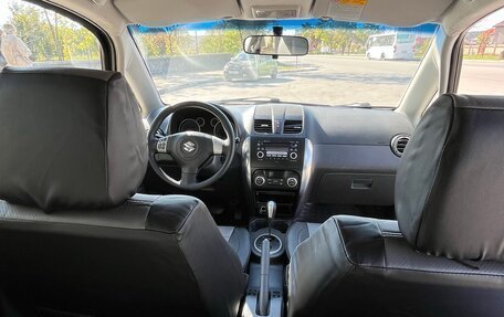 Suzuki SX4 II рестайлинг, 2010 год, 780 000 рублей, 24 фотография