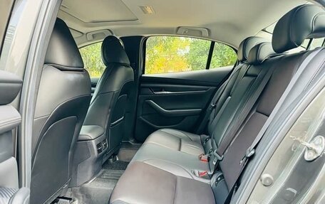 Mazda 3, 2021 год, 2 125 000 рублей, 13 фотография