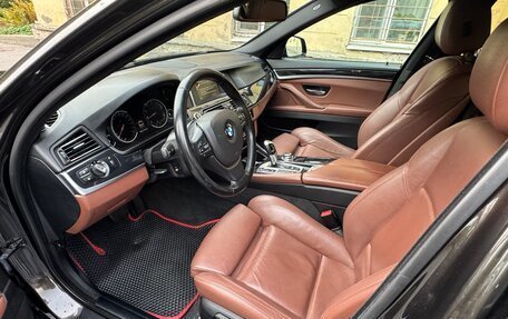 BMW 5 серия, 2015 год, 1 985 000 рублей, 4 фотография