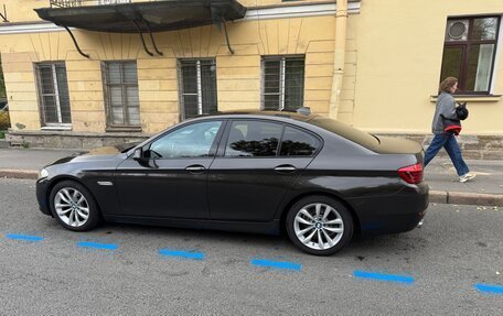 BMW 5 серия, 2015 год, 1 985 000 рублей, 11 фотография