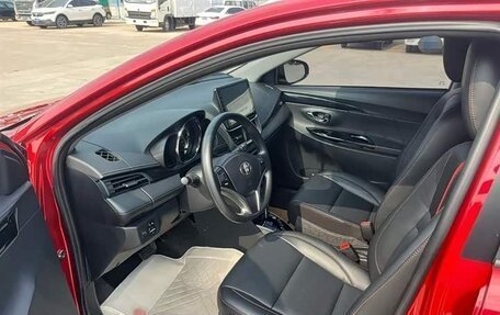 Toyota Yaris XP150 рестайлинг, 2022 год, 1 400 000 рублей, 7 фотография