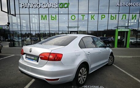 Volkswagen Jetta VI, 2013 год, 820 000 рублей, 5 фотография