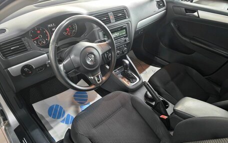 Volkswagen Jetta VI, 2013 год, 820 000 рублей, 10 фотография