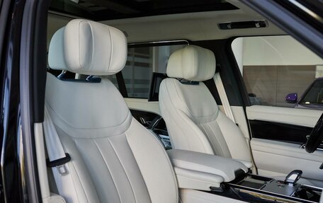 Land Rover Range Rover IV рестайлинг, 2025 год, 25 500 000 рублей, 8 фотография