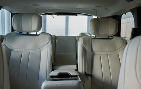 Land Rover Range Rover IV рестайлинг, 2025 год, 25 500 000 рублей, 16 фотография