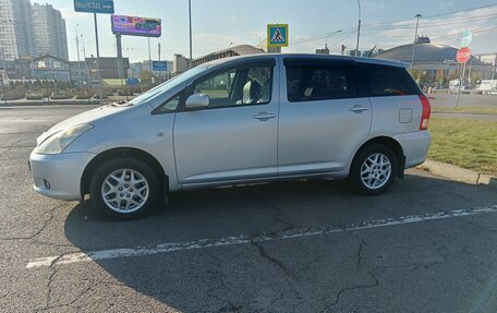 Toyota Wish II, 2005 год, 680 000 рублей, 11 фотография