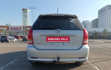 Toyota Wish II, 2005 год, 680 000 рублей, 5 фотография