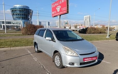 Toyota Wish II, 2005 год, 680 000 рублей, 2 фотография
