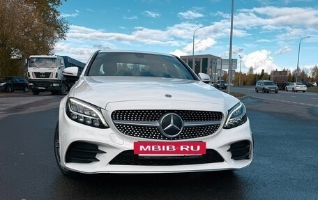 Mercedes-Benz C-Класс, 2018 год, 2 830 000 рублей, 4 фотография