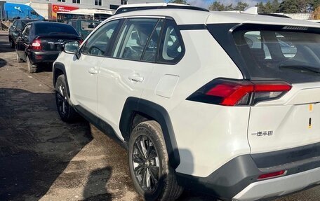 Toyota RAV4, 2025 год, 4 050 000 рублей, 1 фотография