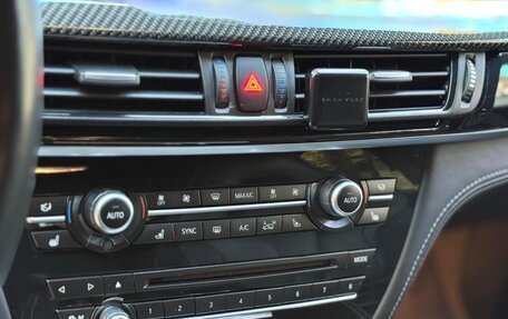 BMW X6 M, 2018 год, 5 995 000 рублей, 32 фотография