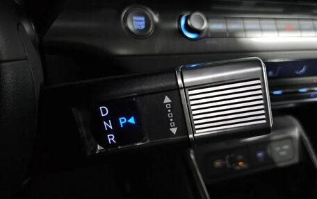 Hyundai Kona, 2025 год, 2 800 000 рублей, 8 фотография