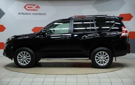 Toyota Land Cruiser Prado 150 рестайлинг 2, 2016 год, 4 790 000 рублей, 8 фотография