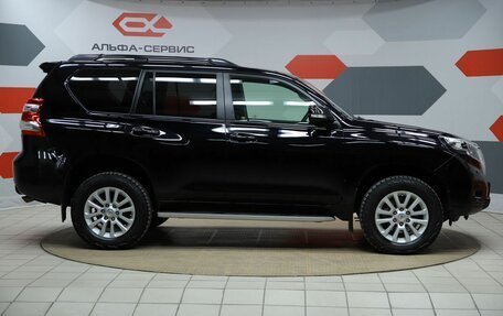 Toyota Land Cruiser Prado 150 рестайлинг 2, 2016 год, 4 790 000 рублей, 4 фотография