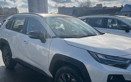Toyota RAV4, 2025 год, 4 050 000 рублей, 3 фотография