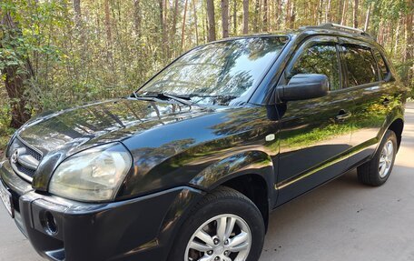 Hyundai Tucson III, 2008 год, 659 000 рублей, 2 фотография