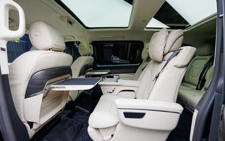 Mercedes-Benz V-Класс, 2025 год, 14 980 000 рублей, 29 фотография