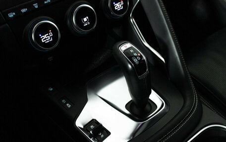 Jaguar E-Pace, 2019 год, 3 299 700 рублей, 21 фотография