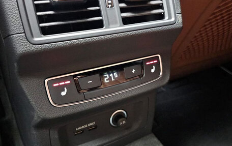 Audi Q5, 2022 год, 3 940 000 рублей, 17 фотография