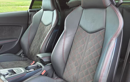 Audi TT, 2022 год, 4 200 000 рублей, 8 фотография