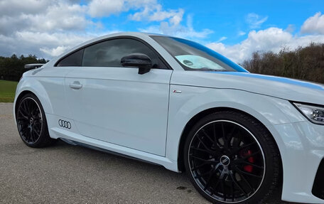 Audi TT, 2022 год, 4 200 000 рублей, 3 фотография