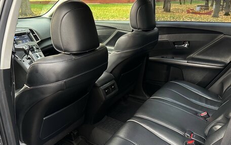 Toyota Venza I, 2013 год, 1 640 000 рублей, 10 фотография