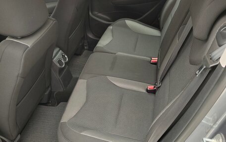 Peugeot 308 II, 2009 год, 990 000 рублей, 11 фотография