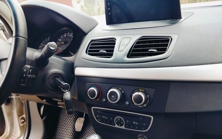 Renault Fluence I, 2012 год, 660 000 рублей, 15 фотография