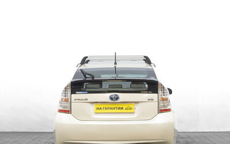 Toyota Prius, 2010 год, 1 199 000 рублей, 6 фотография