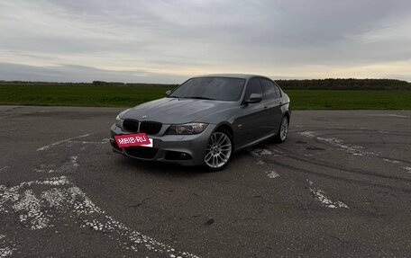 BMW 3 серия, 2011 год, 1 730 000 рублей, 6 фотография