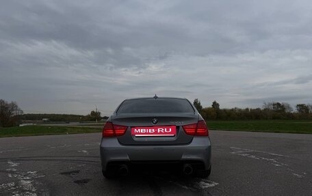 BMW 3 серия, 2011 год, 1 730 000 рублей, 9 фотография