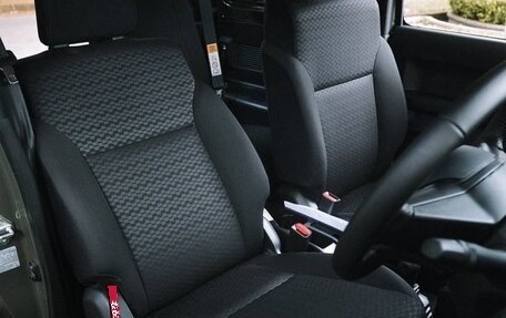 Suzuki Jimny, 2022 год, 1 369 000 рублей, 21 фотография