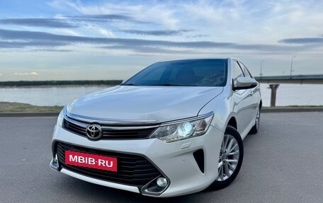 Toyota Camry, 2014 год, 1 980 000 рублей, 2 фотография