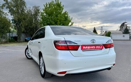 Toyota Camry, 2014 год, 1 980 000 рублей, 4 фотография