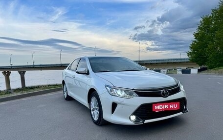 Toyota Camry, 2014 год, 1 980 000 рублей, 8 фотография