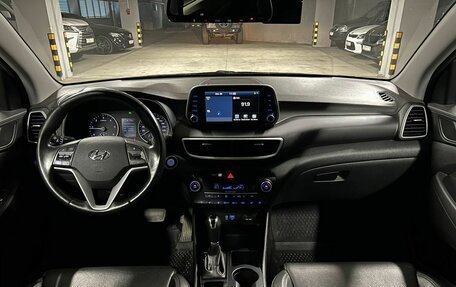 Hyundai Tucson III, 2019 год, 1 900 000 рублей, 14 фотография