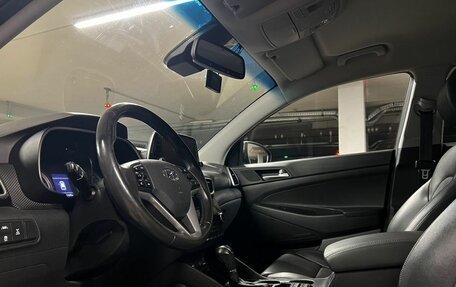 Hyundai Tucson III, 2019 год, 1 900 000 рублей, 13 фотография