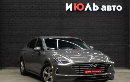 Hyundai Sonata VIII, 2020 год, 2 090 000 рублей, 3 фотография