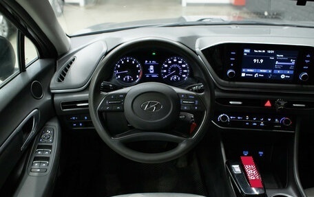 Hyundai Sonata VIII, 2020 год, 2 090 000 рублей, 11 фотография