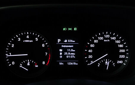 Hyundai Tucson III, 2018 год, 2 199 700 рублей, 12 фотография