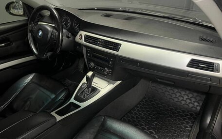 BMW 3 серия, 2007 год, 1 180 000 рублей, 10 фотография